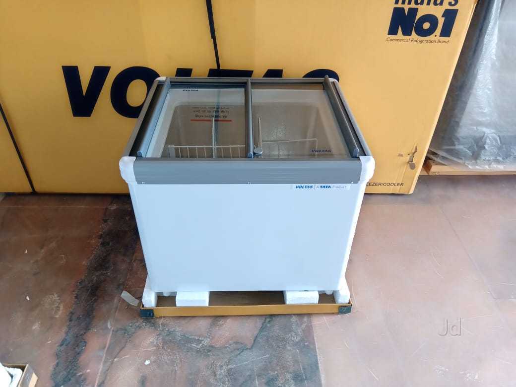 voltas mini deep freezer