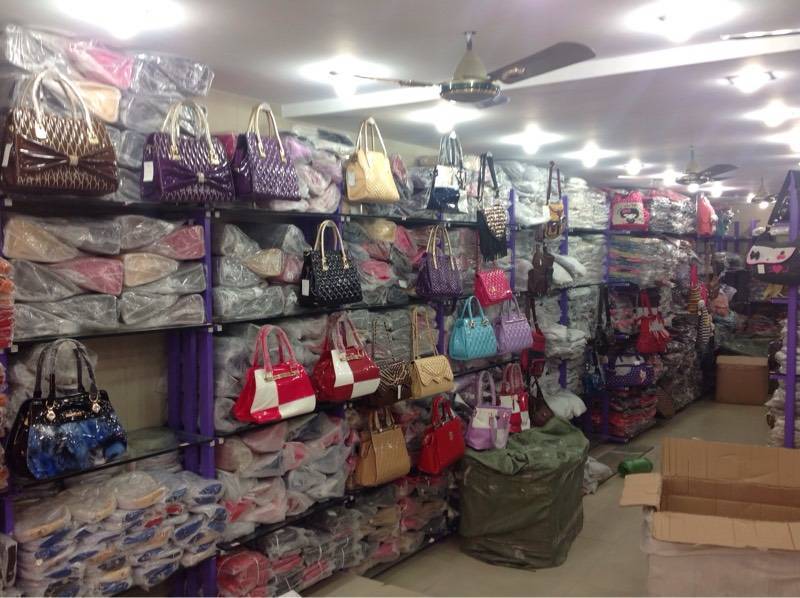 nabi karim purse market