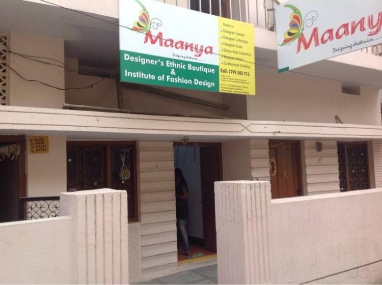 Sri Sathya Designer Boutique Dilsukhnagar Hyderabad Las Navrang Dresses Photos Dilsukhnagar Hyderabad Readymade Garment Retailers