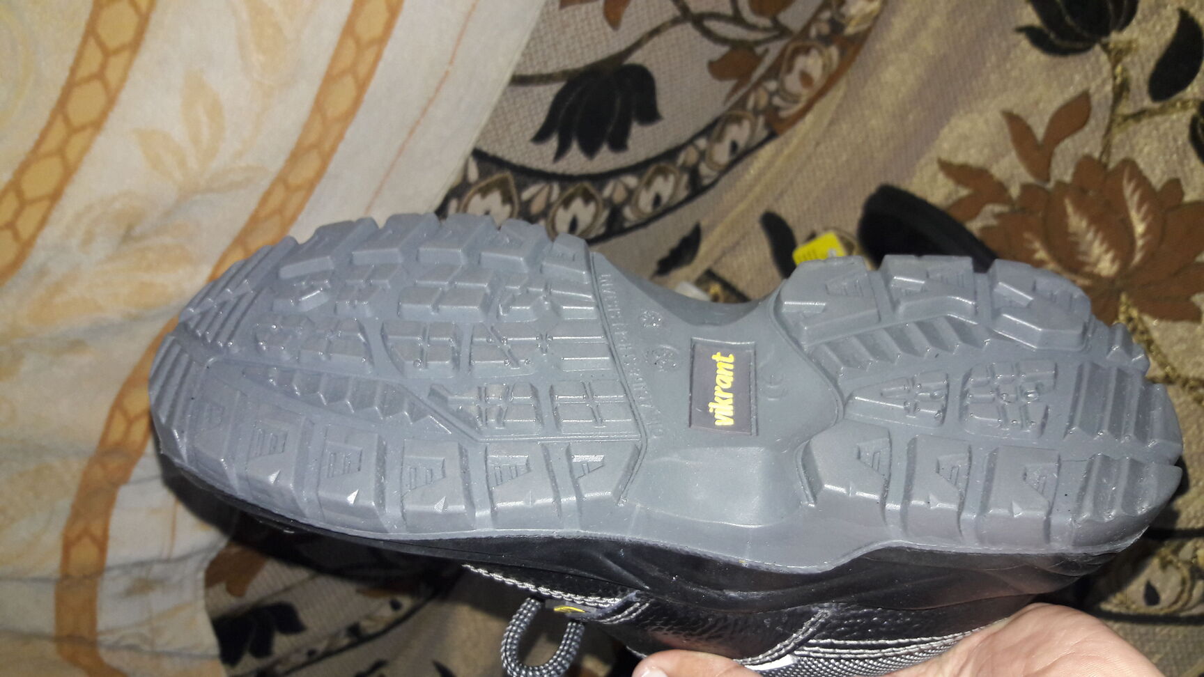 vikrant safety shoes