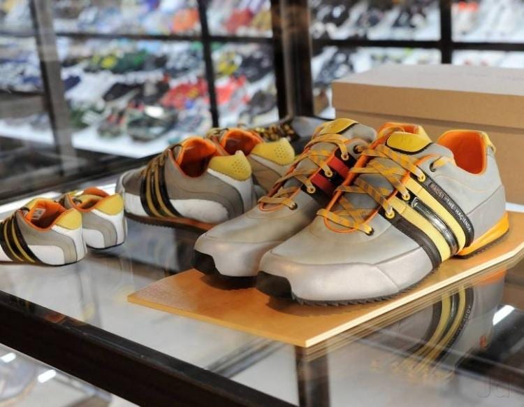 adidas shoes factory outlet in nagpur adidas shoes factory outlet in nagpur