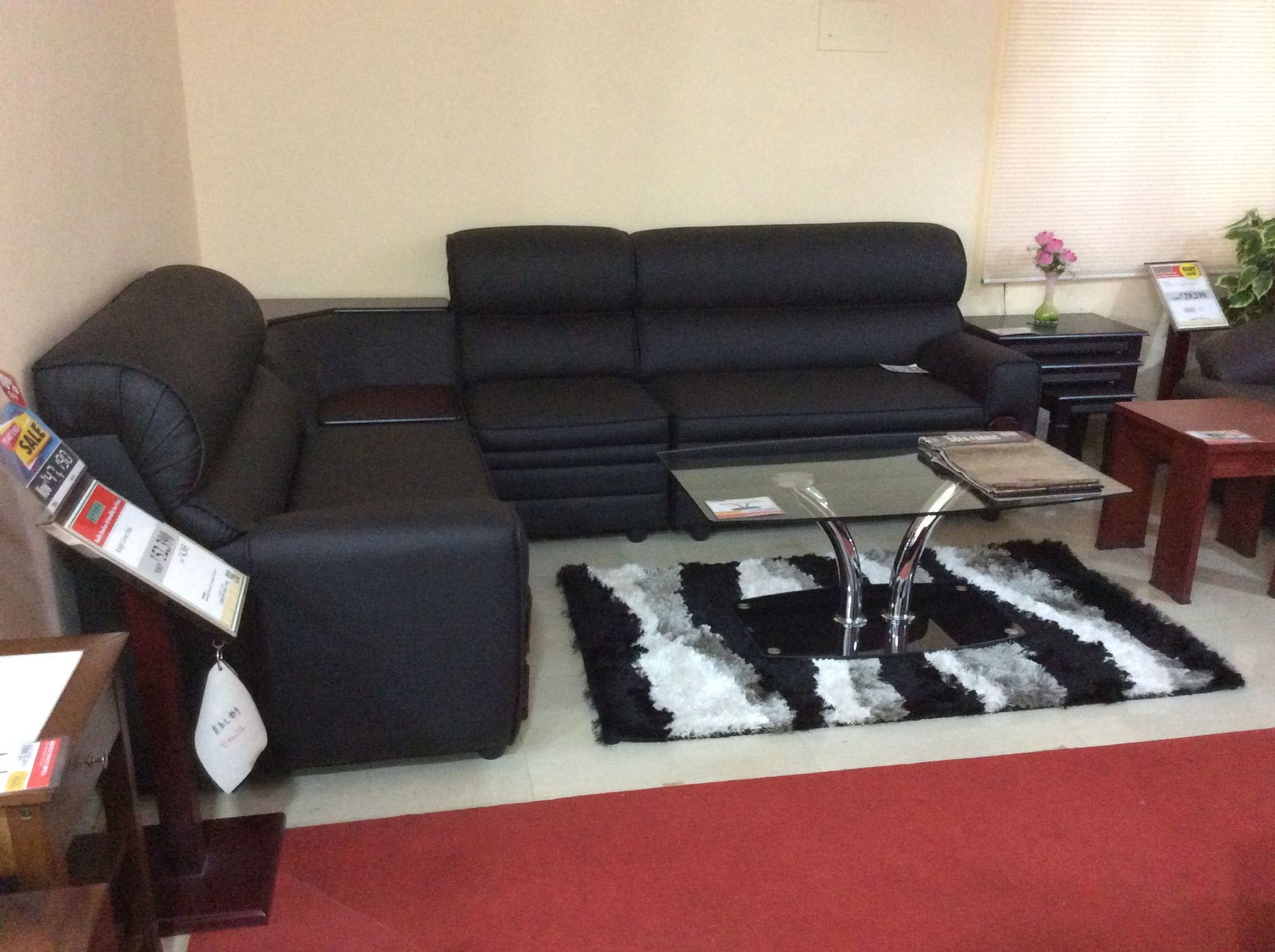 Damro Furniture Decor damro furniture pvt ltd - furniture dealers in thanjavur - justdial Damro Furniture Decor damro furniture pvt ltd - furniture dealers in thanjavur - justdial