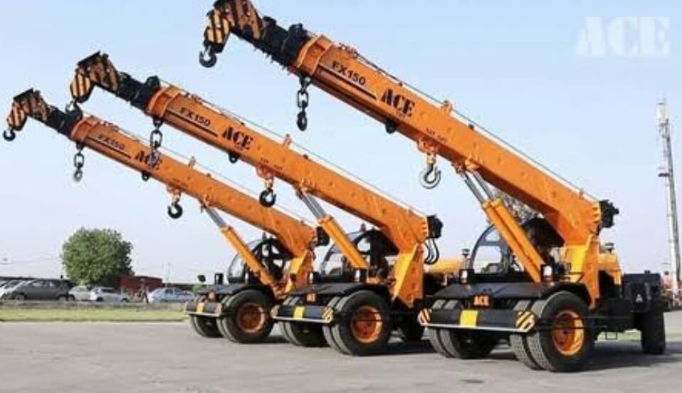 Cranes On Hire-Ace in Navi-Mumbai at ₹ 2,000 Session by Laxmi