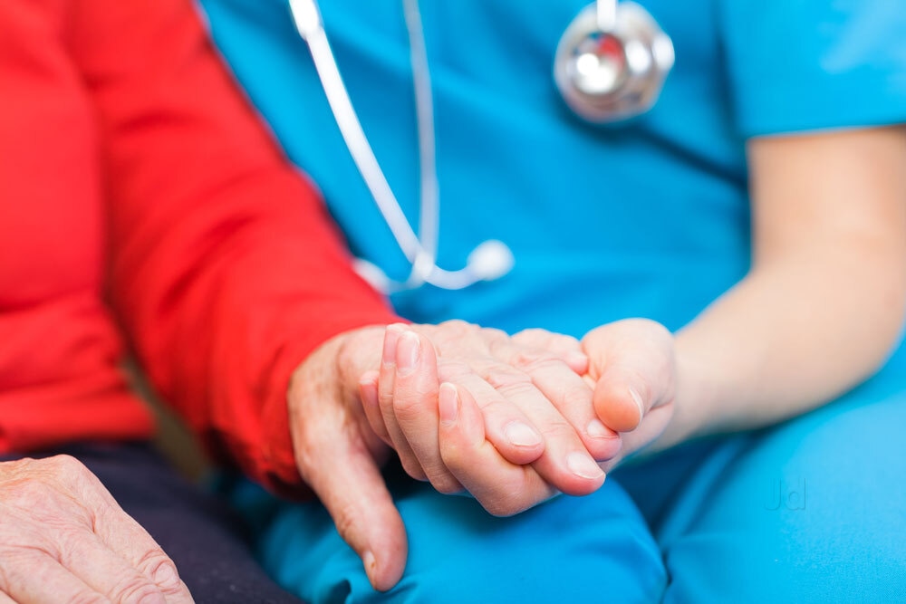 care taker baby care services