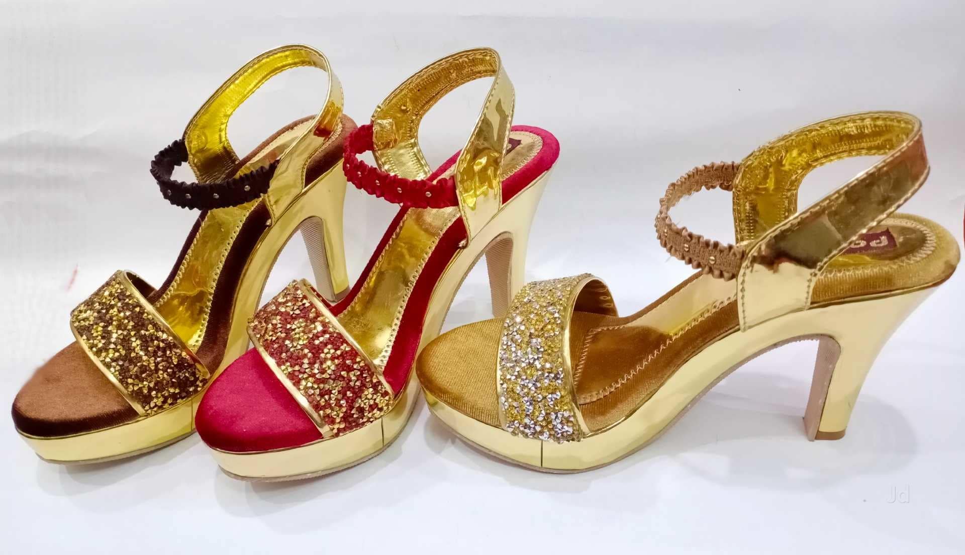 Womens Sandal in Agra Stylish, Comfortable Trendy Footwear