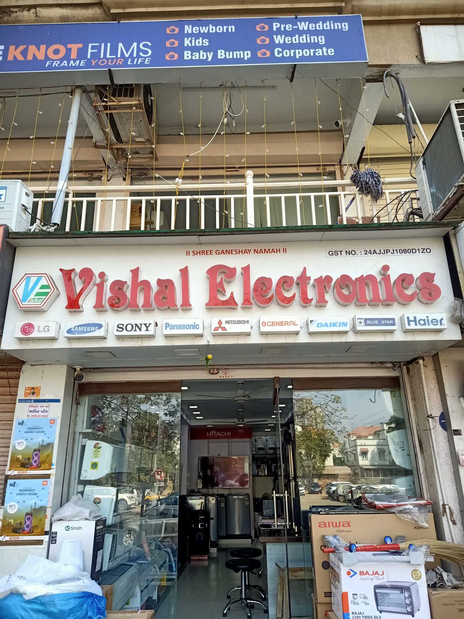 3D Glasses in Ahmedabad Premium, Stylish Comfortable