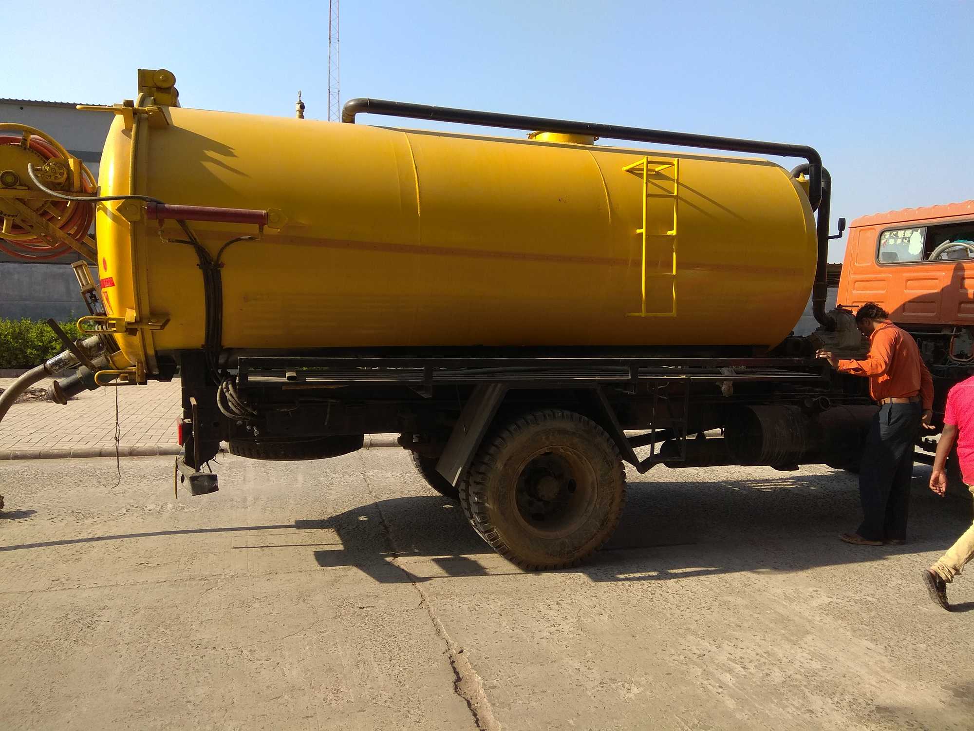 Top RCC Water Tank Cleaning Services in Manekbag, Ahmedabad - Best ...
