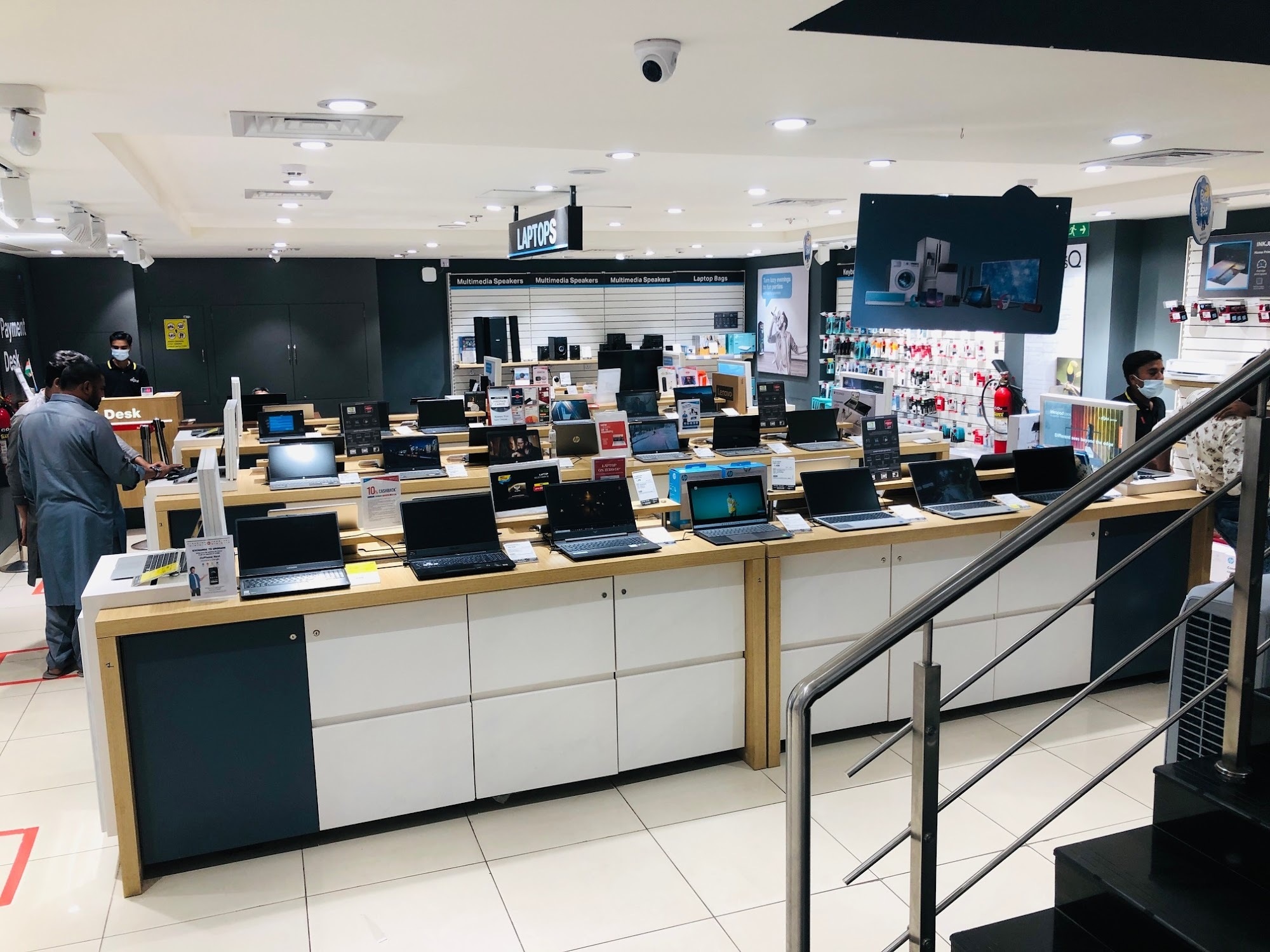 Nikon HDMI Cable Nikon High Definition Multimedia Interface