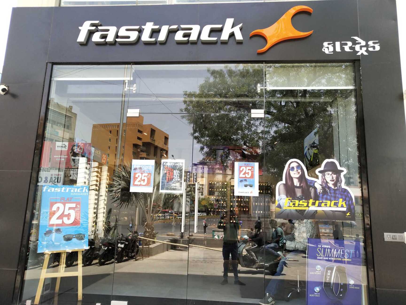 Top Fastrack Belt Dealers in Ahmedabad Best Fastrack Belt Dealers