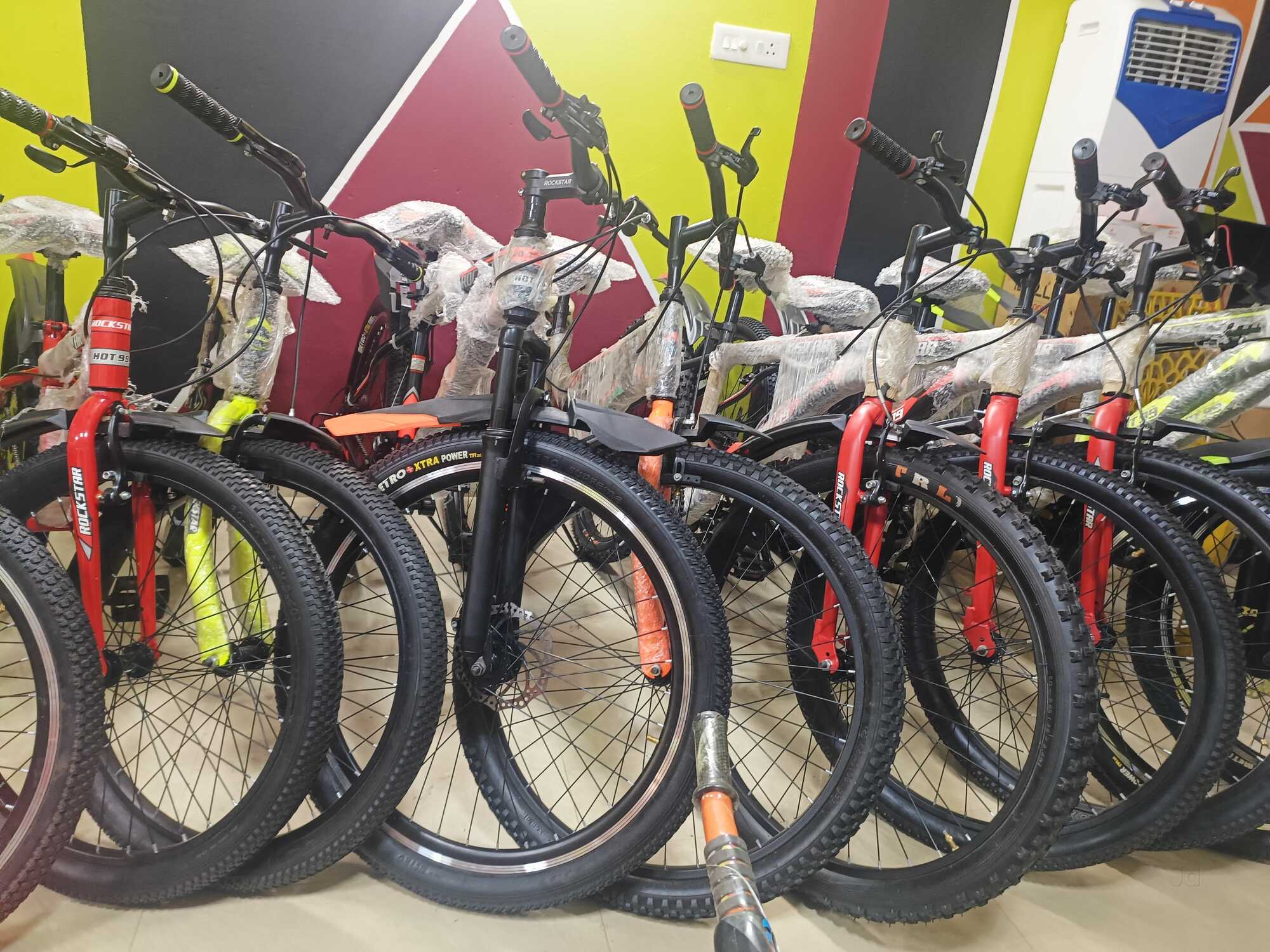 Royal Bicycle Royal Cycle Price Starting From Rs Find