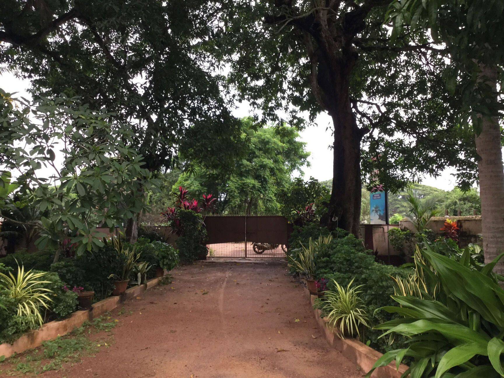 Top Resorts In Pallana Alappuzha Best Accommodations - 
