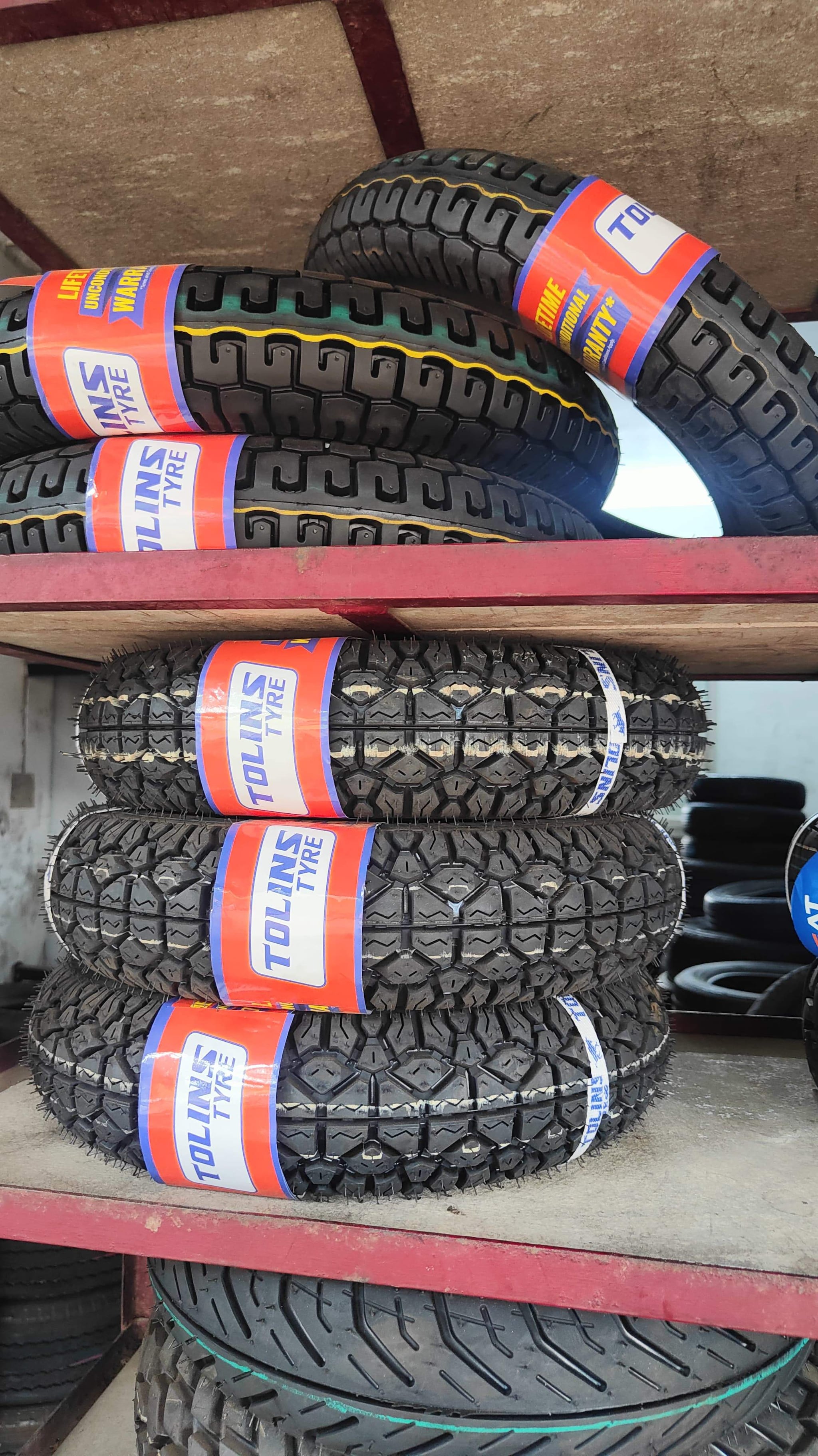 Mobile Puncture Shop Truck Tyre Puncture Repair Near Me Mobile