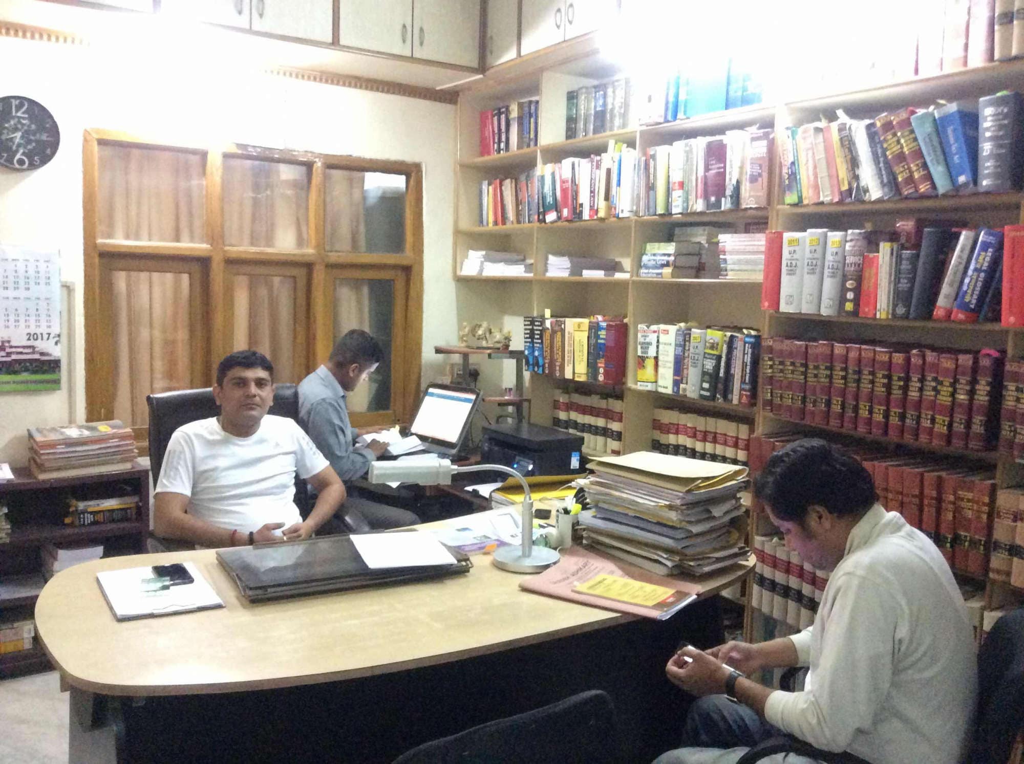 Find Lawyers For Revenue in Allahabad लॉयर्स फॉर रेवेनुए, अल्लाहाबाद