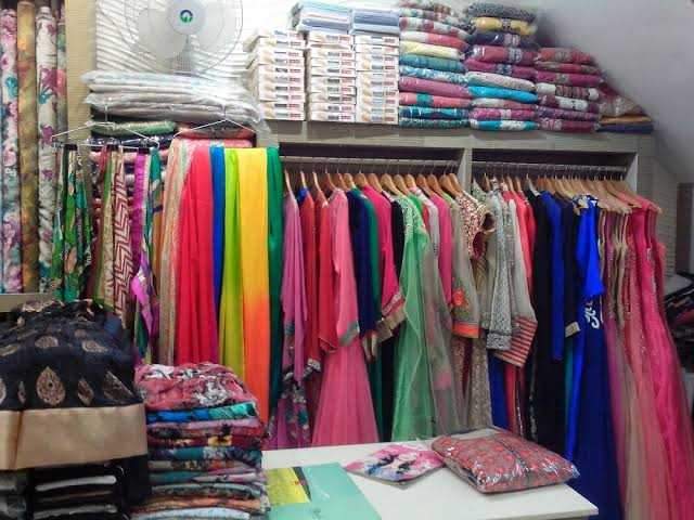 Aamhi Charchoughi Paithani Group Old Hubli Readymade Garment Retailers In Aurangabad Maharashtra Aurangabad Maharashtra Justdial