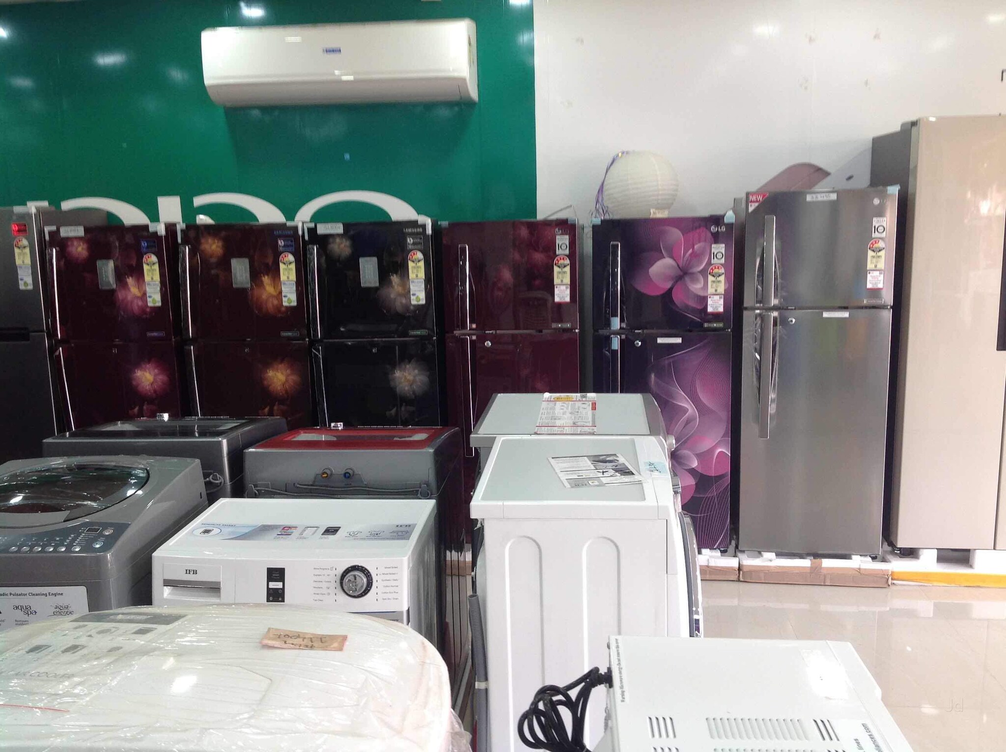 Devi House Of Appliances Near Sukhsagar Hotel Electronic Goods