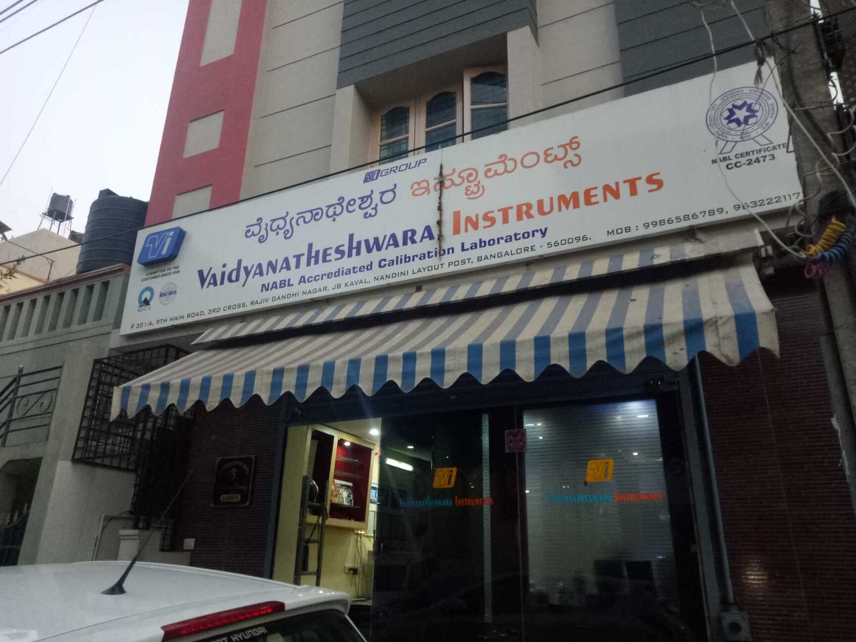 Top Cast Iron Surface Plate Manufacturers in Bangalore कास्ट आयरन