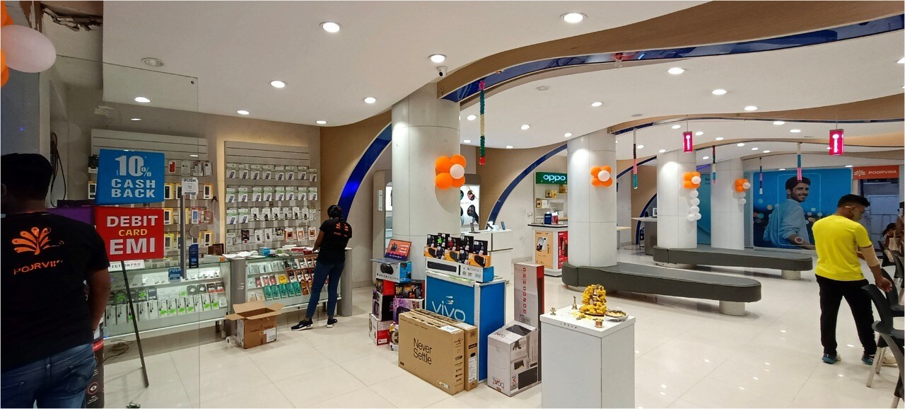 Top Head Phone Wholesalers in Bangalore हेड फ़ोन व्होलेसलेर्स