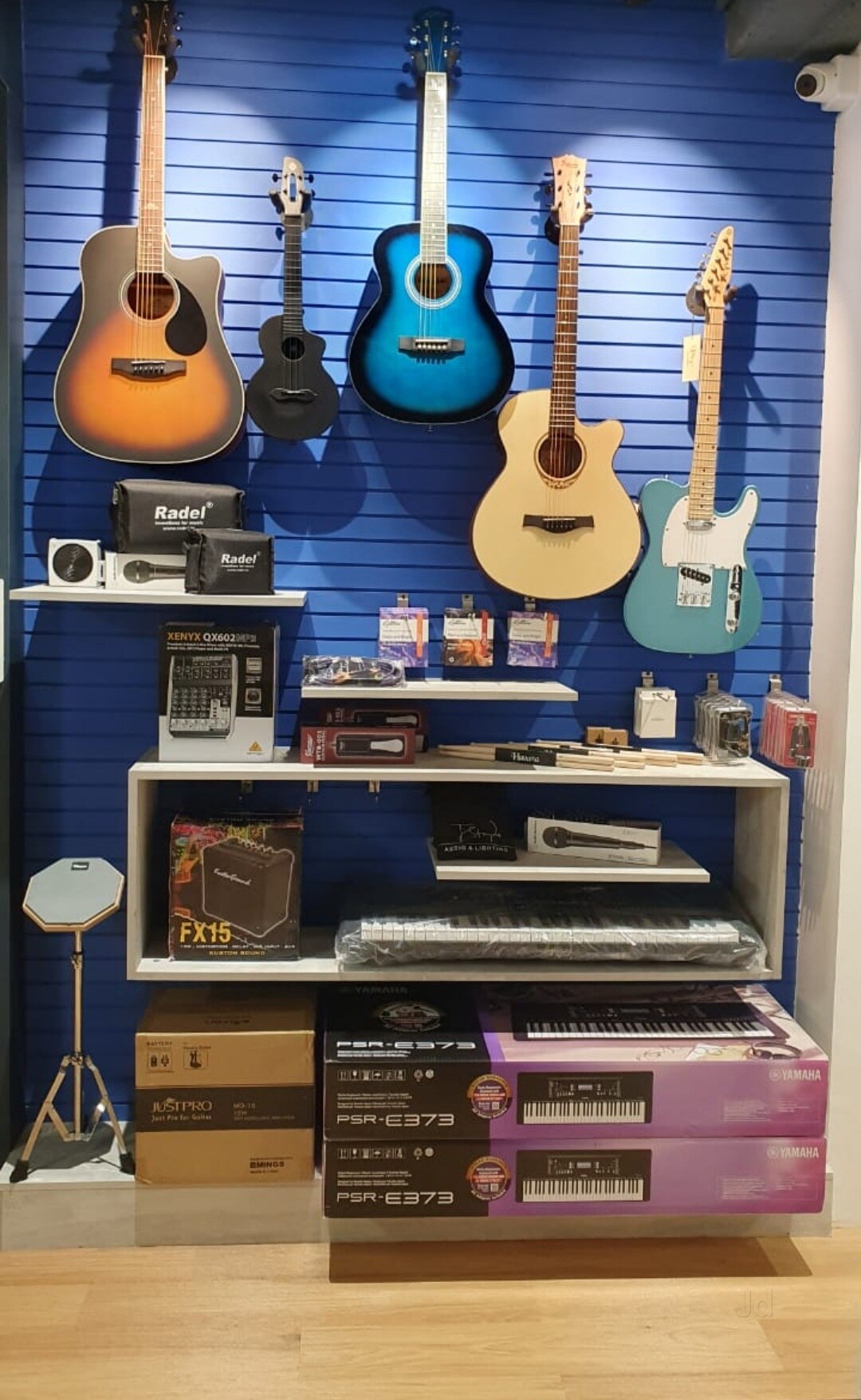 Top Music Classes For Guitar in HSR Layout Sector 2,Bangalore Best