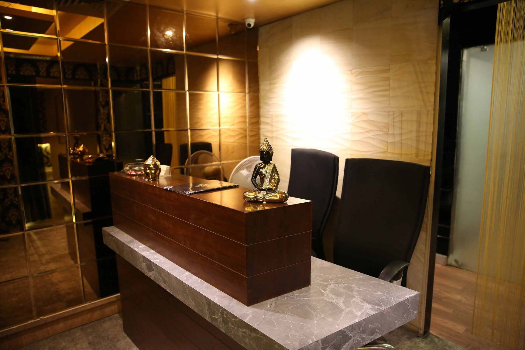 Berry thai spa kaggadasapura Clearance