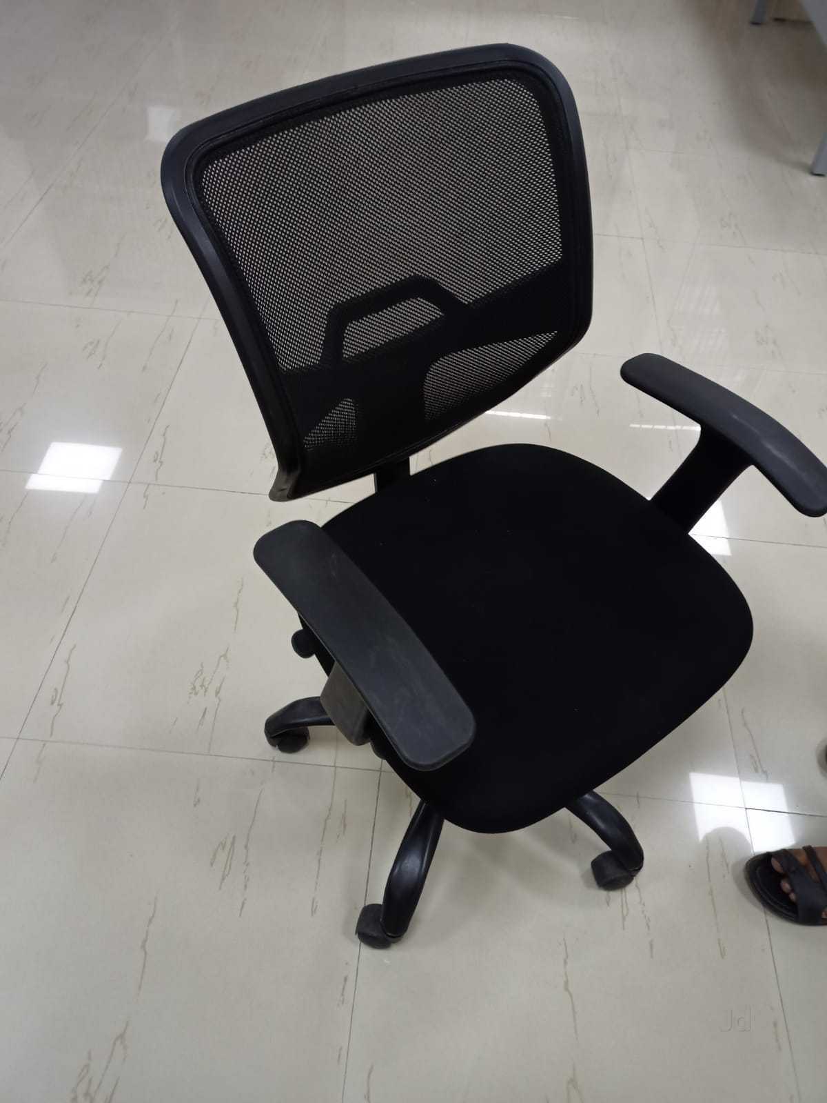 Top Revolving Chair Repair & Services in Ragipet Road Best Revolving