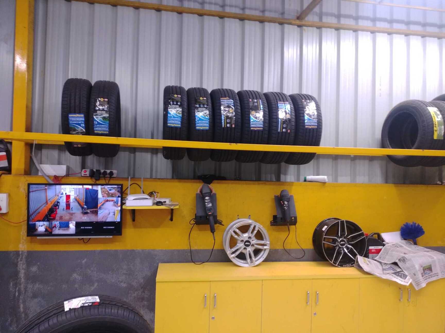 Catalogue Irfan Puncture Master in Sompura Gate , Bangalore Justdial