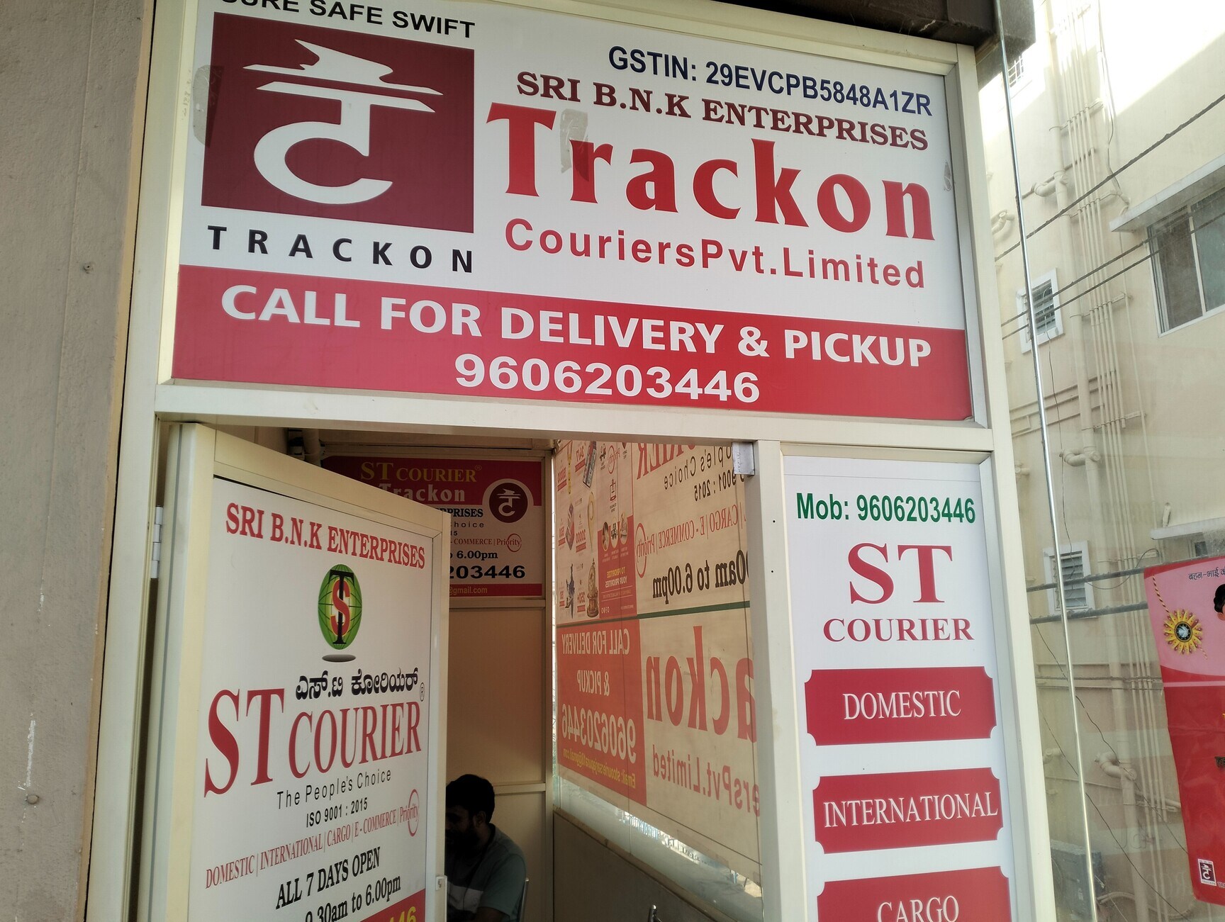 Top Skylark Courier Services in Bangalore Best Skylark Courier