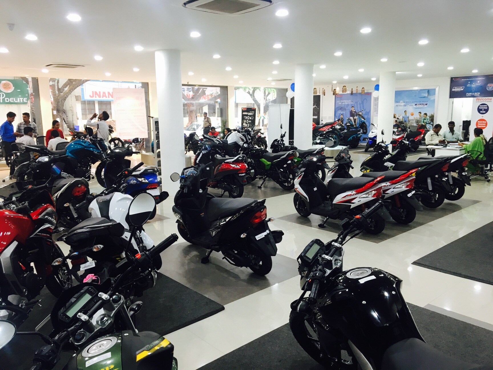 Top Yamaha Mt 15 Motorcycle Dealers in Bangalore Best Yamaha Mt 15