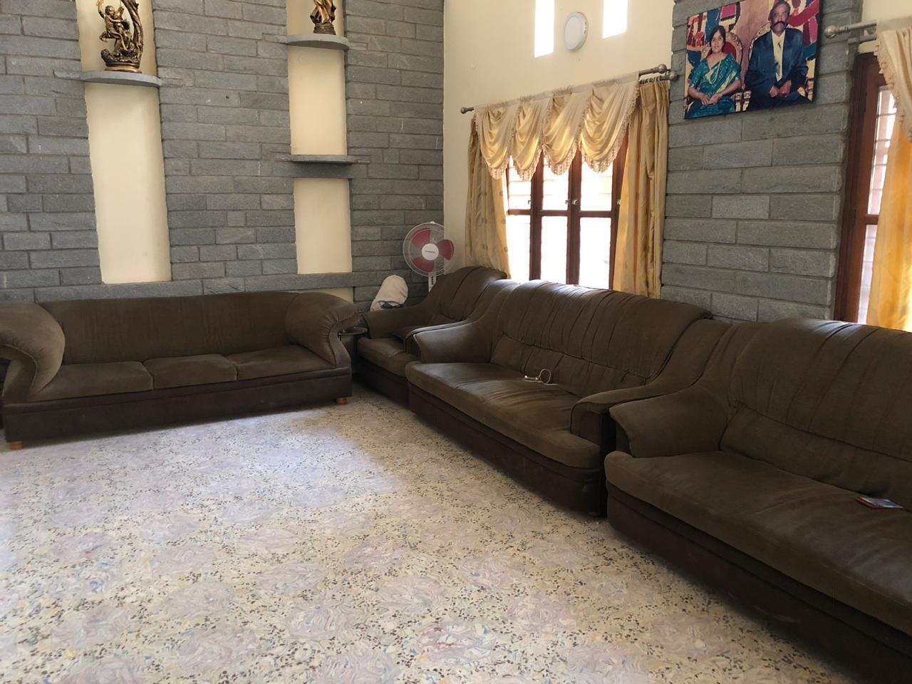 Top Second Hand Furniture Buyers in Bhavani Nagar Best Old Furniture