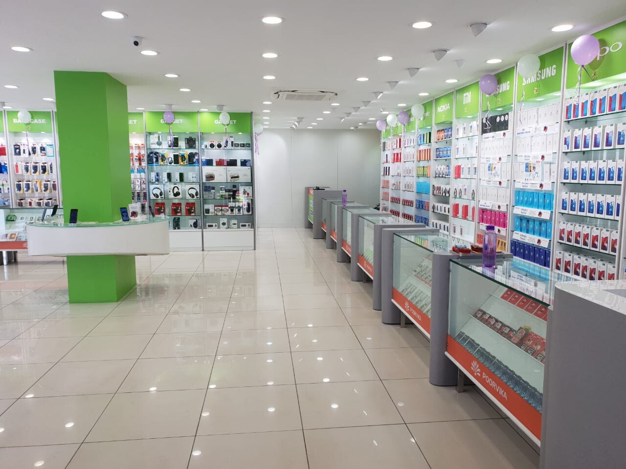 Top Head Phone Wholesalers in Bangalore हेड फ़ोन व्होलेसलेर्स