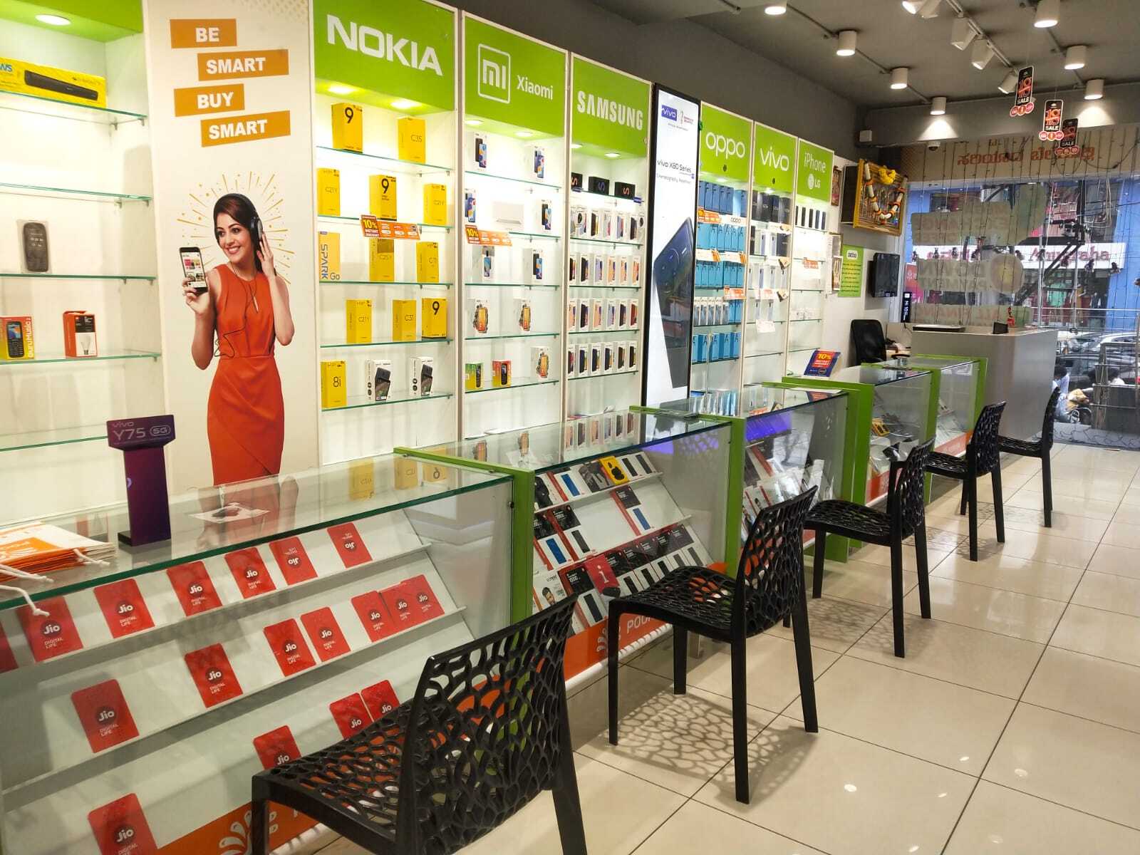 Top Head Phone Wholesalers in Bangalore हेड फ़ोन व्होलेसलेर्स