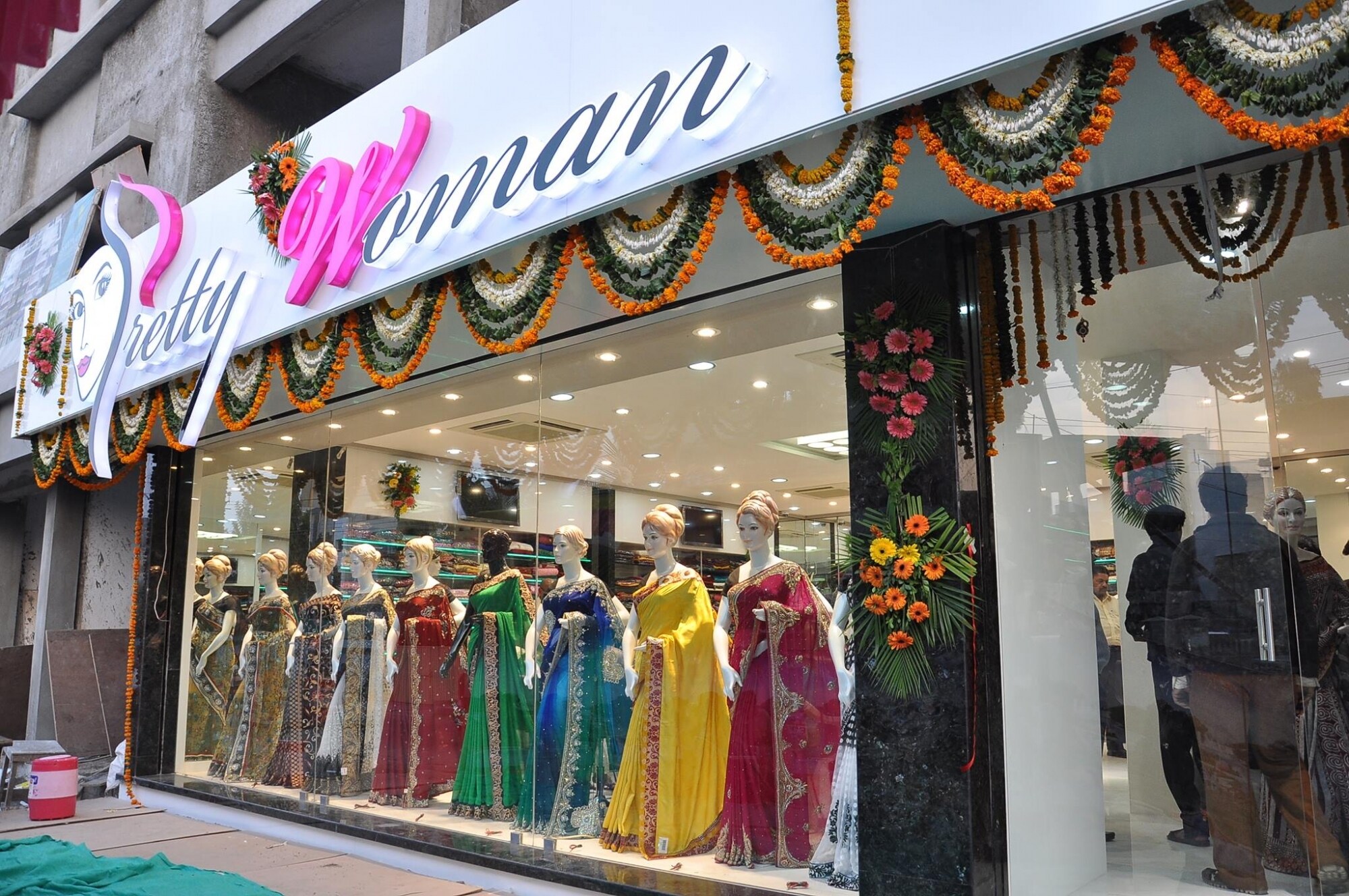 pretty woman sarees