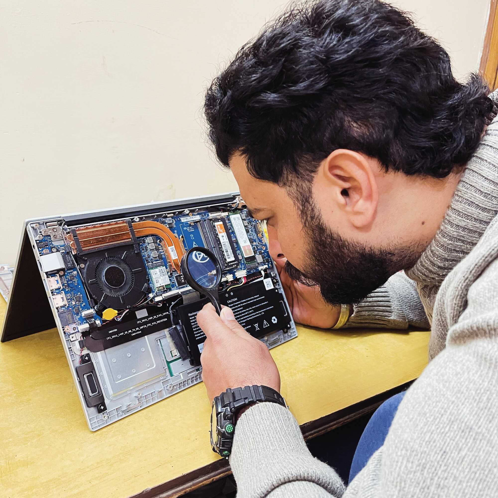 Top Computer Repair Services in Chatt, Mohali - Best Computer Service ...