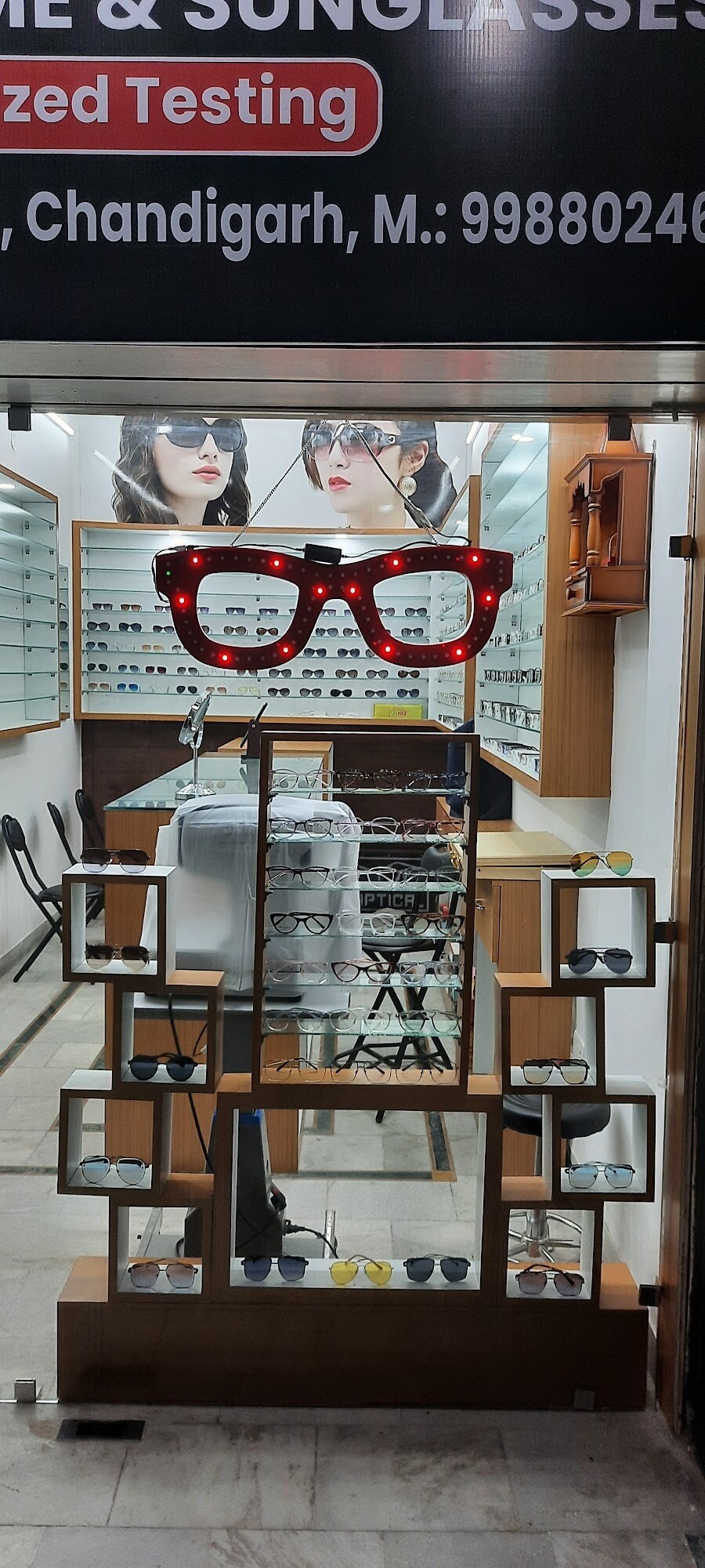 Top Crutch Glasses Center in Chandigarh Sector 62, Chandigarh near me