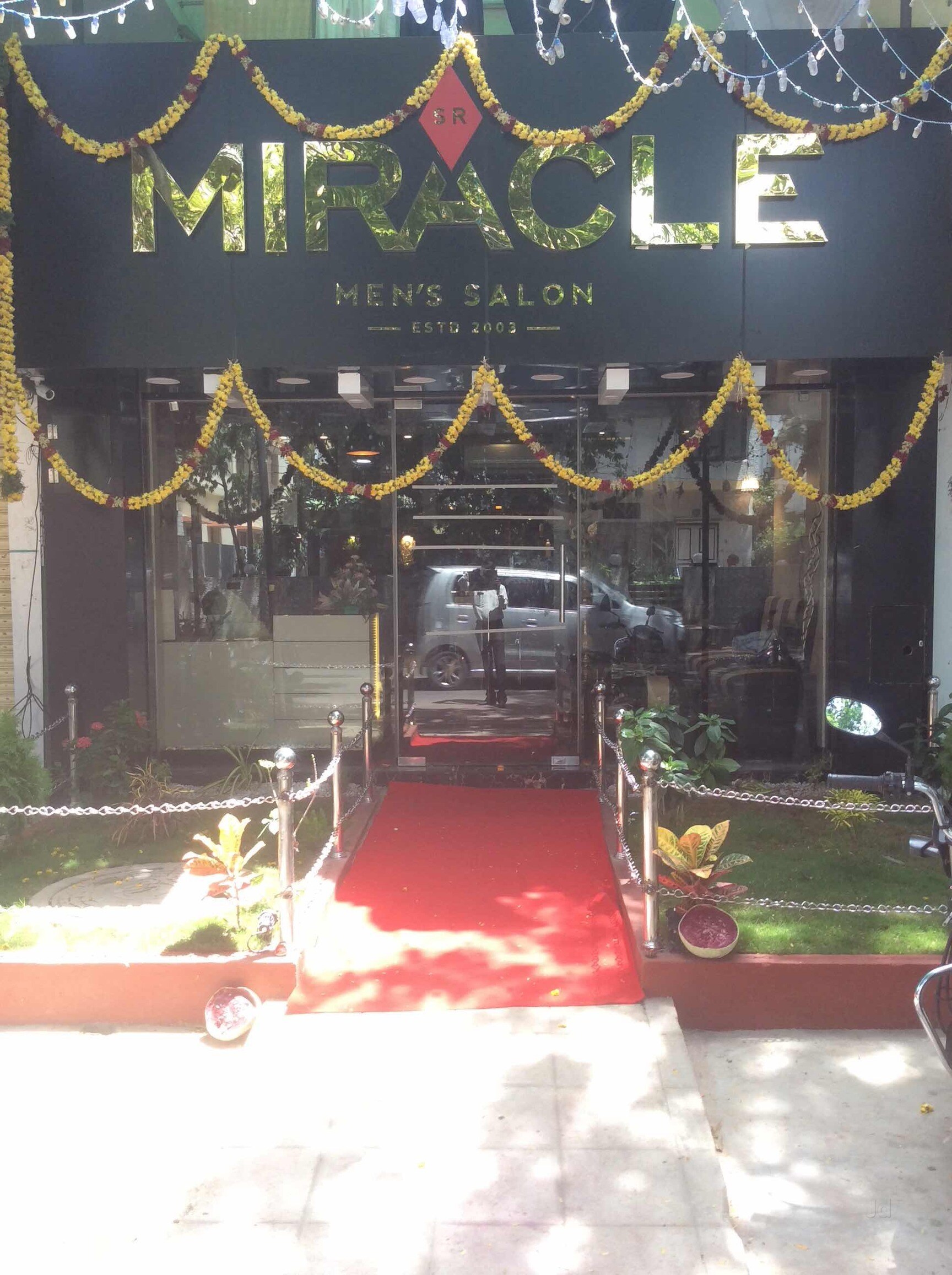 Oddissey Men Salon Anna Nagar Body Massage Centres In Chennai Justdial