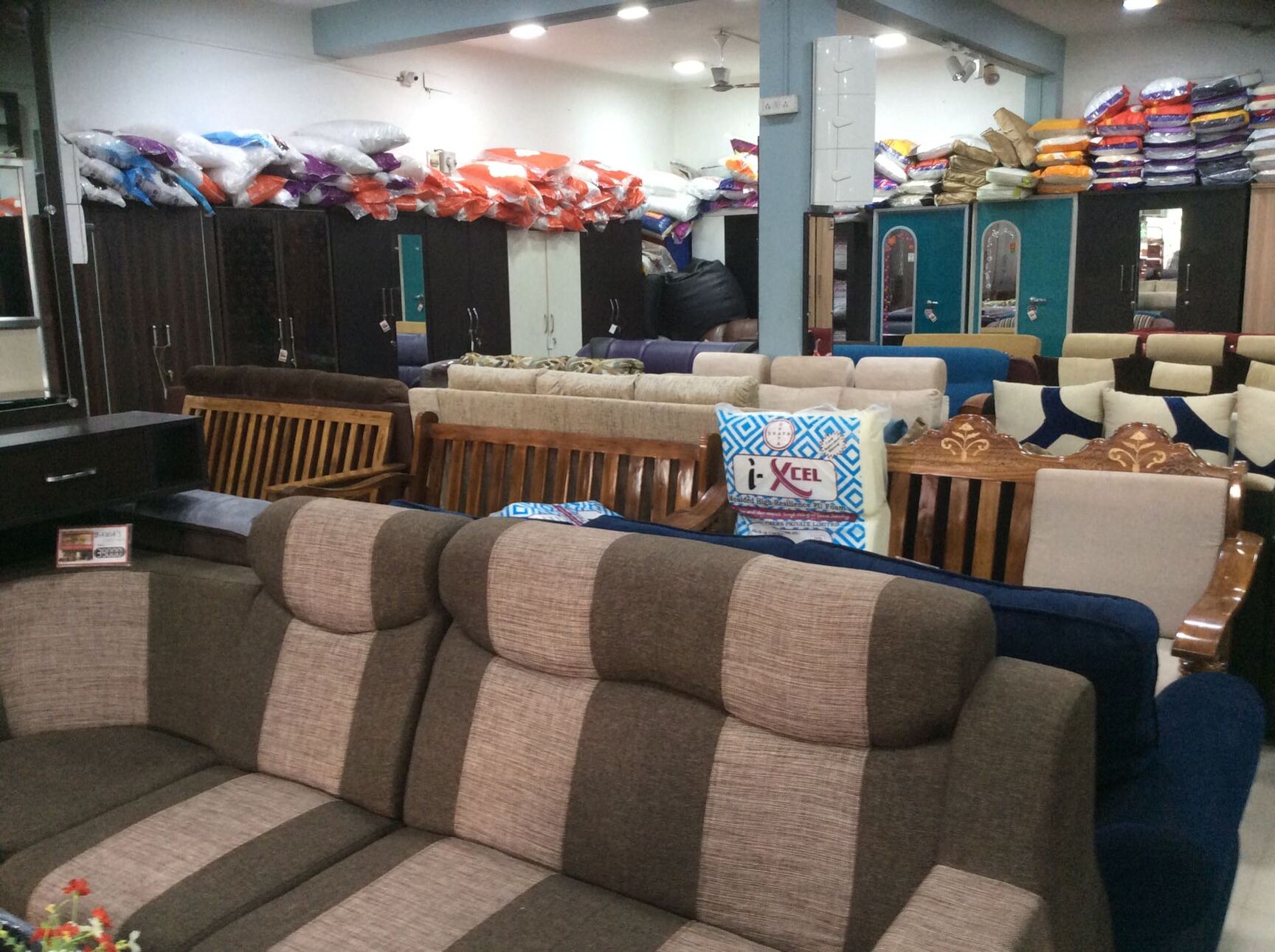 Bawas Furniture Photos, Navalur, Chennai Pictures & Images Gallery