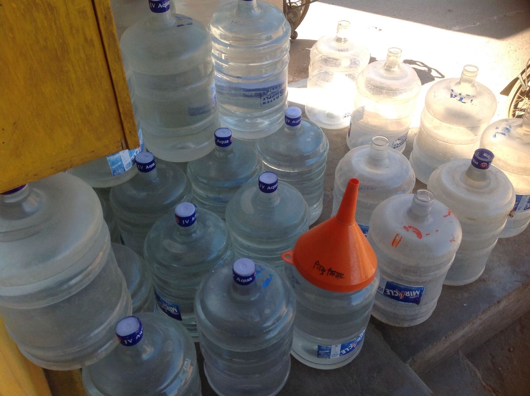 Allo Aqua 20 Litres Mineral Water Can Supply At Rs 30/bottle Plastic