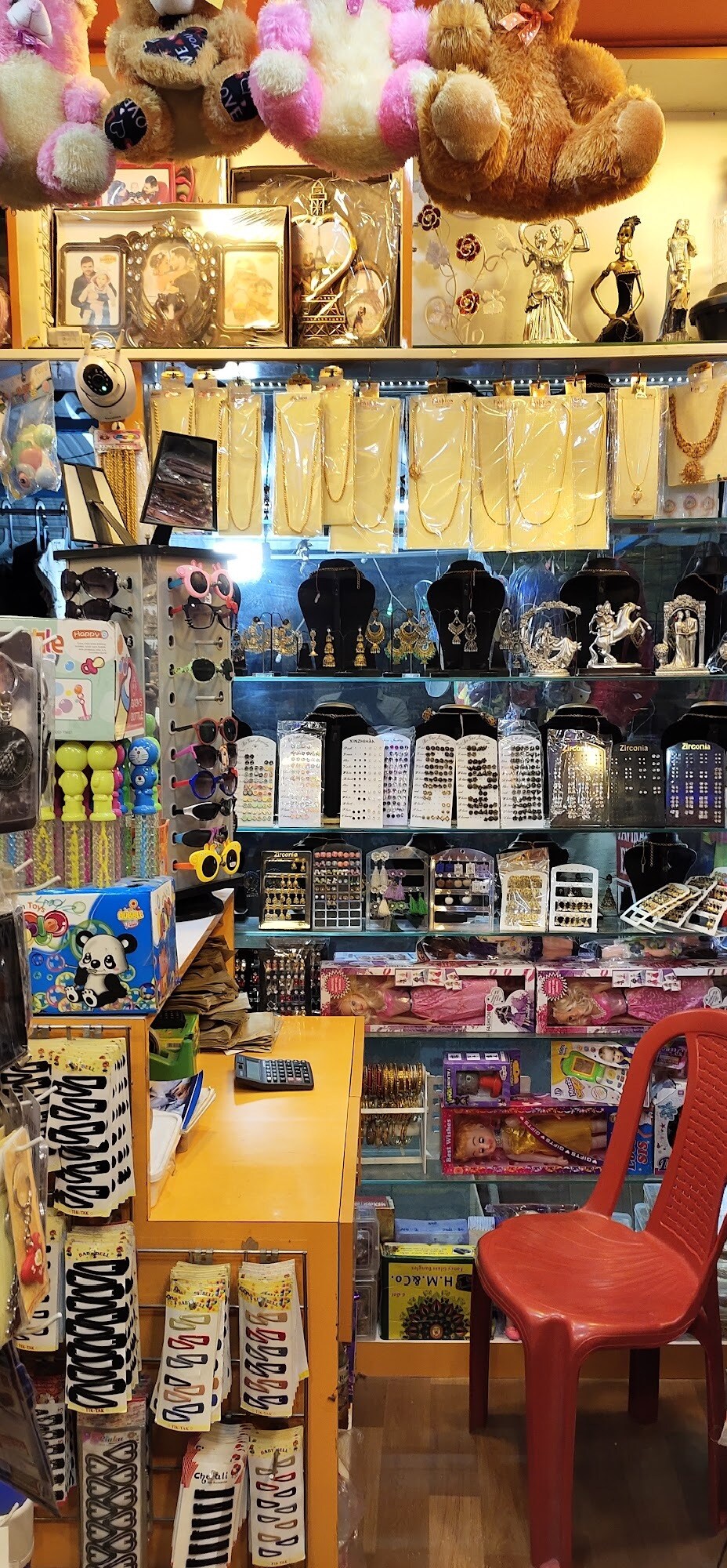 Top Fancy Article Stores in Anna SalaiGuindy Best Fancy Article