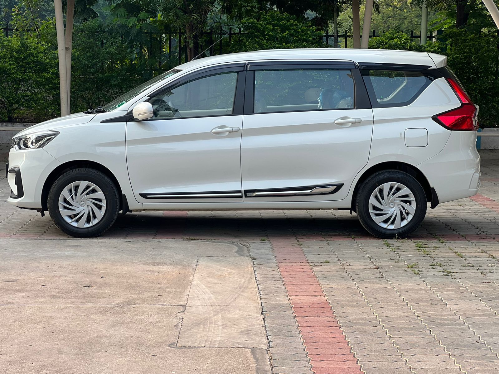 Top 8 Seater Car Rental in PTC ColonyThiruvanmiyur, Chennai near me