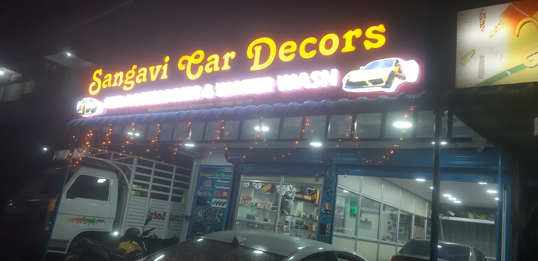Discover more than 137 vv car decors best noithatsi.vn