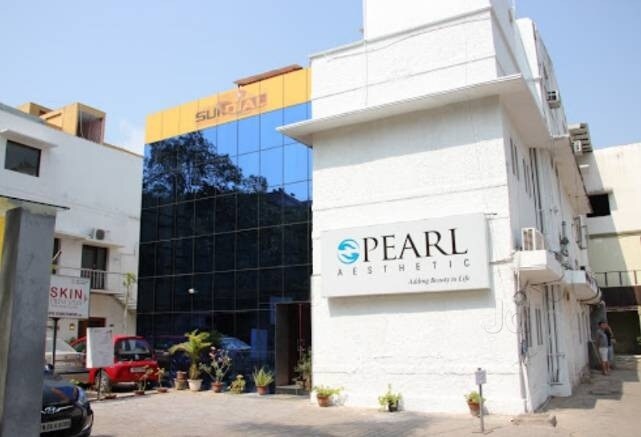 Dr Divya M Apollo Day Surgery Gynaecologist Obstetrician Doctors Book Appointment Online Gynaecologist Obstetrician Doctors In Alwarpet Chennai Justdial