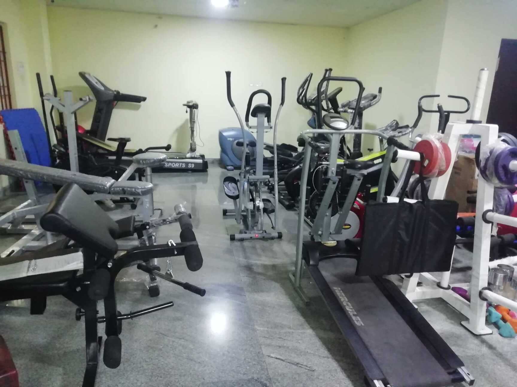 Top 30 Sports Goods Distributors in Chennai स्पोर्ट्स गुड्स