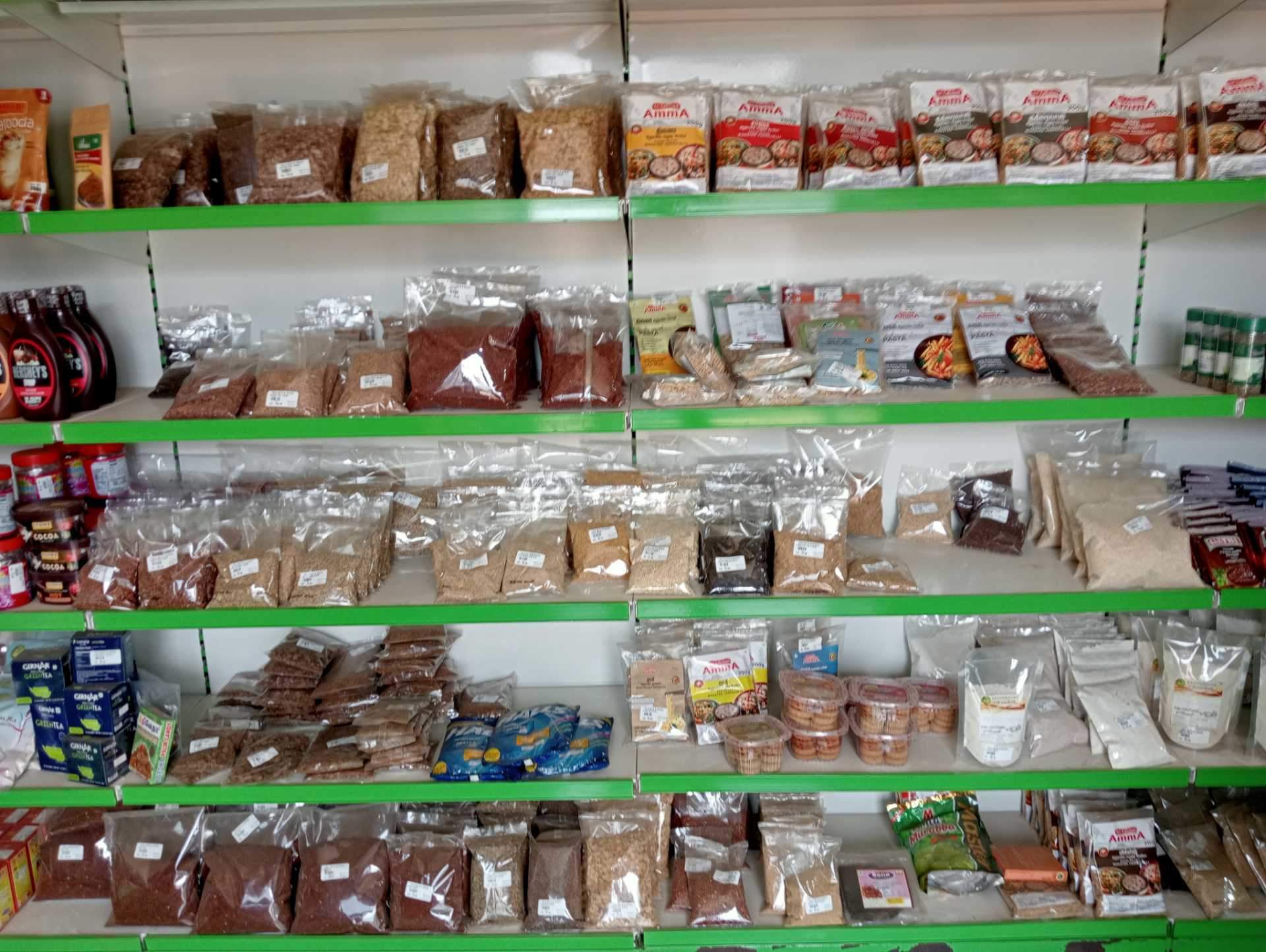 Top Nuts N Spices Dry Fruit Wholesalers in Pollachi ड्राई फ्रूट