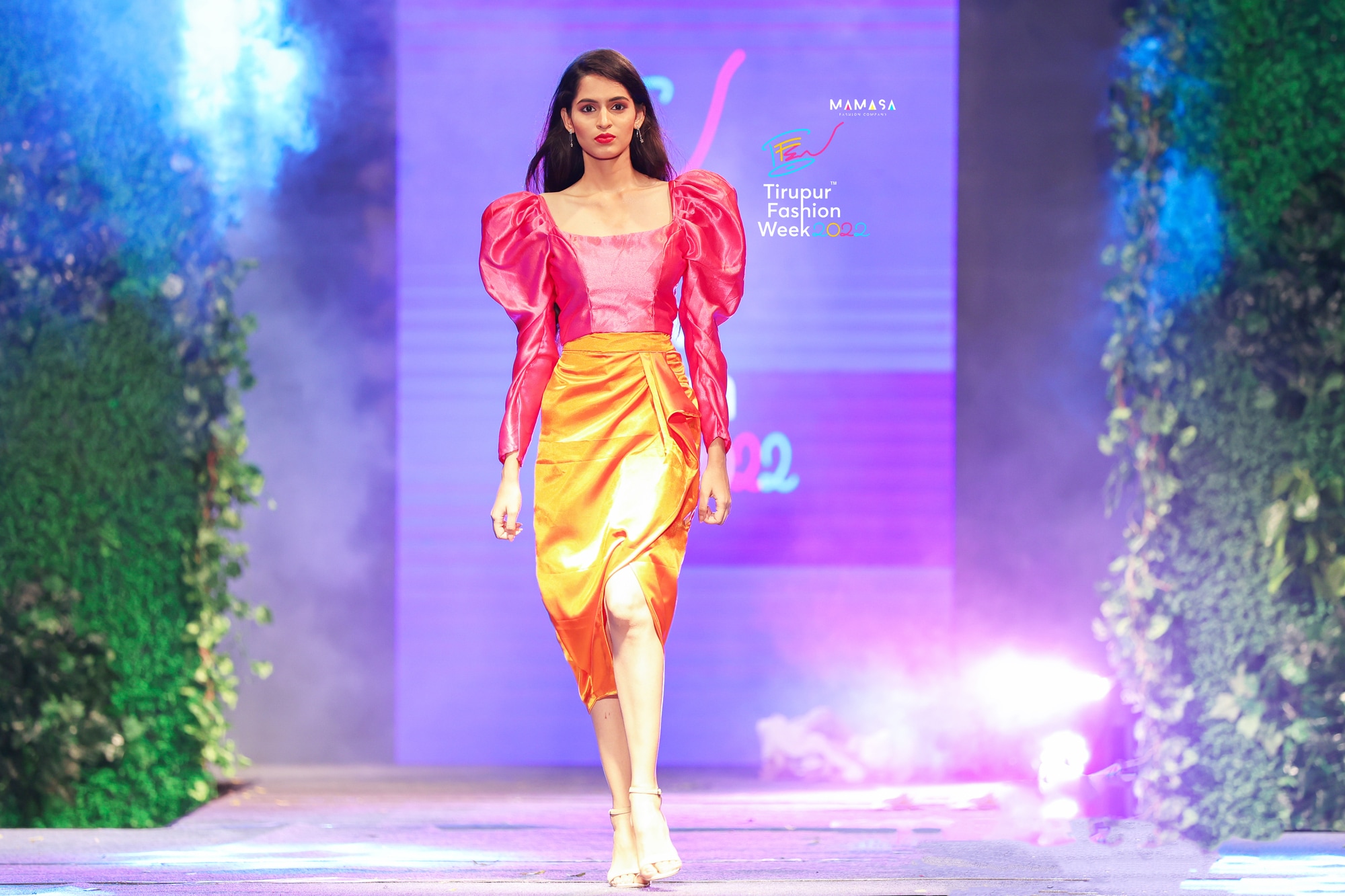 Negha Top Tailoring Classes for Women for Women for Women in ...