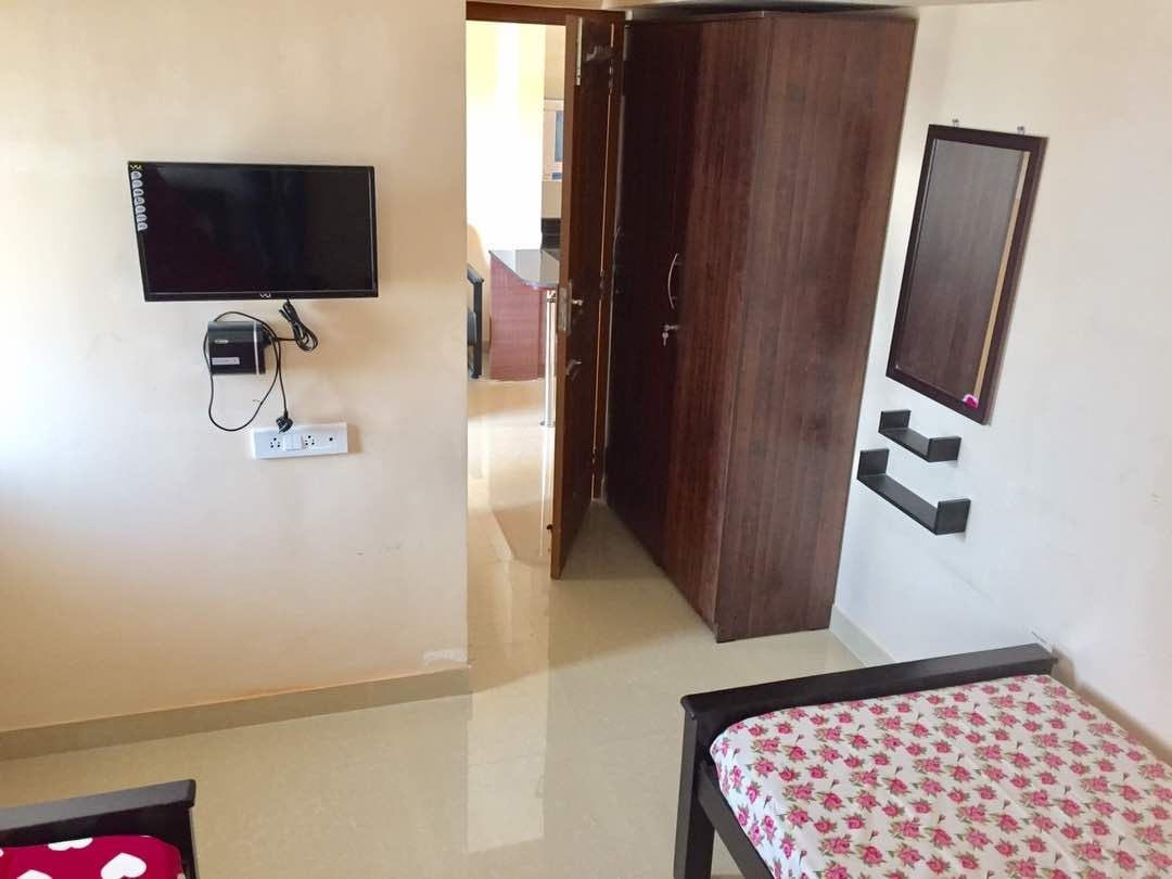 Top Apartment Hotels In Coimbatore in Sarojini Devi Road, Hyderabad