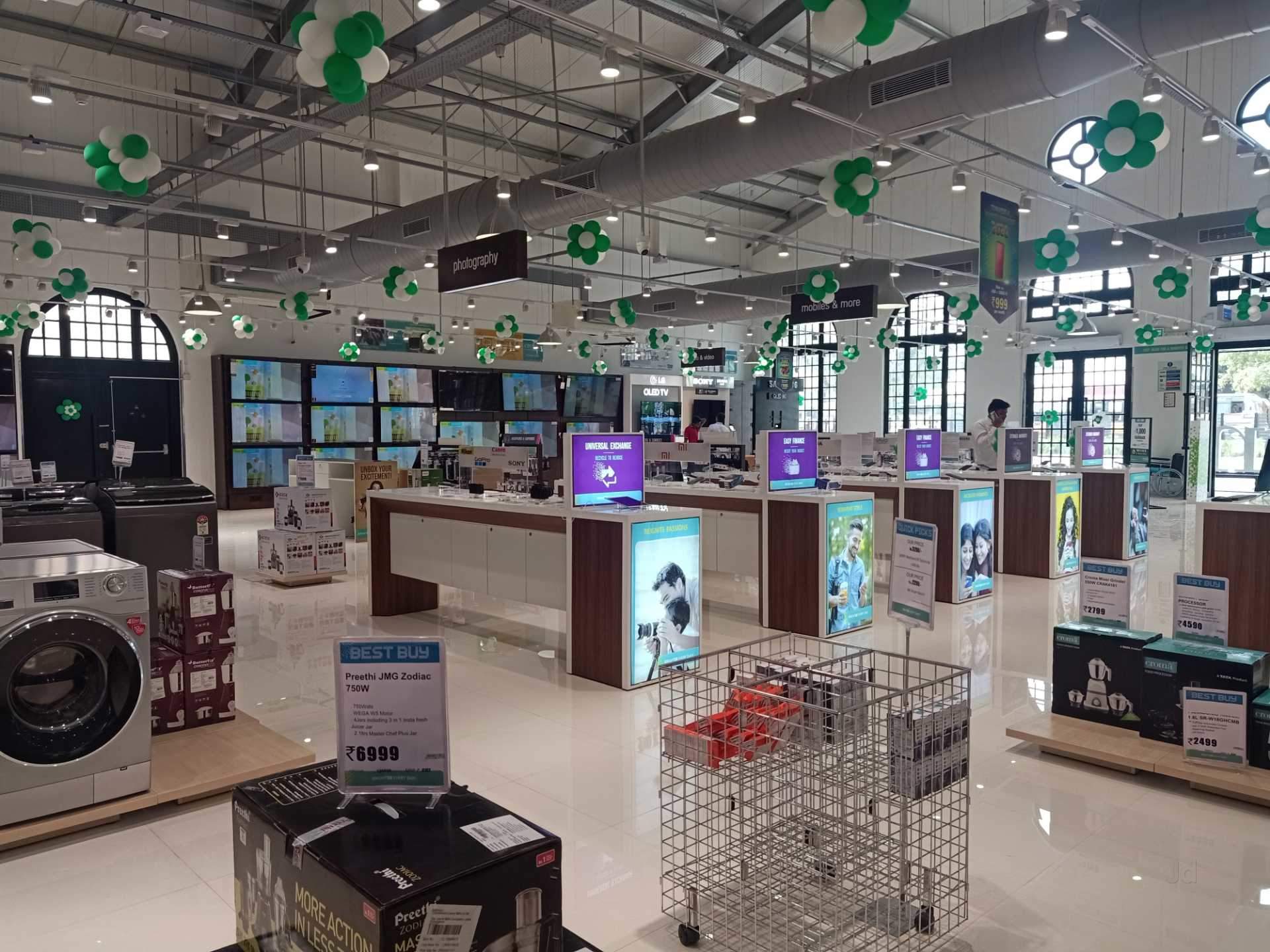 Croma Near Junction Papanaickenpalayam, coimbatore