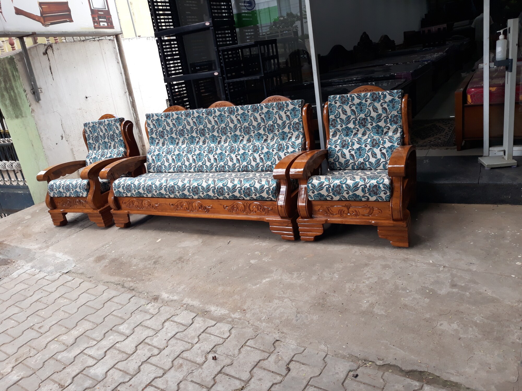 Top Damro Wooden Furniture Dealers in Coimbatore Best Damro Wooden