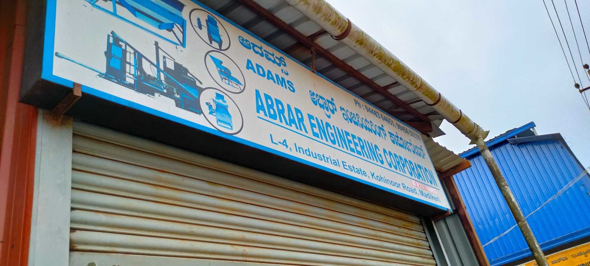 Single Disc Machine in Udupi Reliable Floor Scrubber Heavy