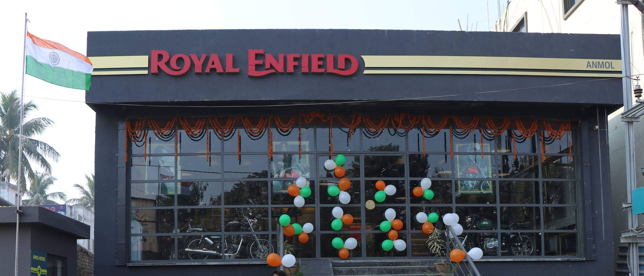 khimji royal enfield
