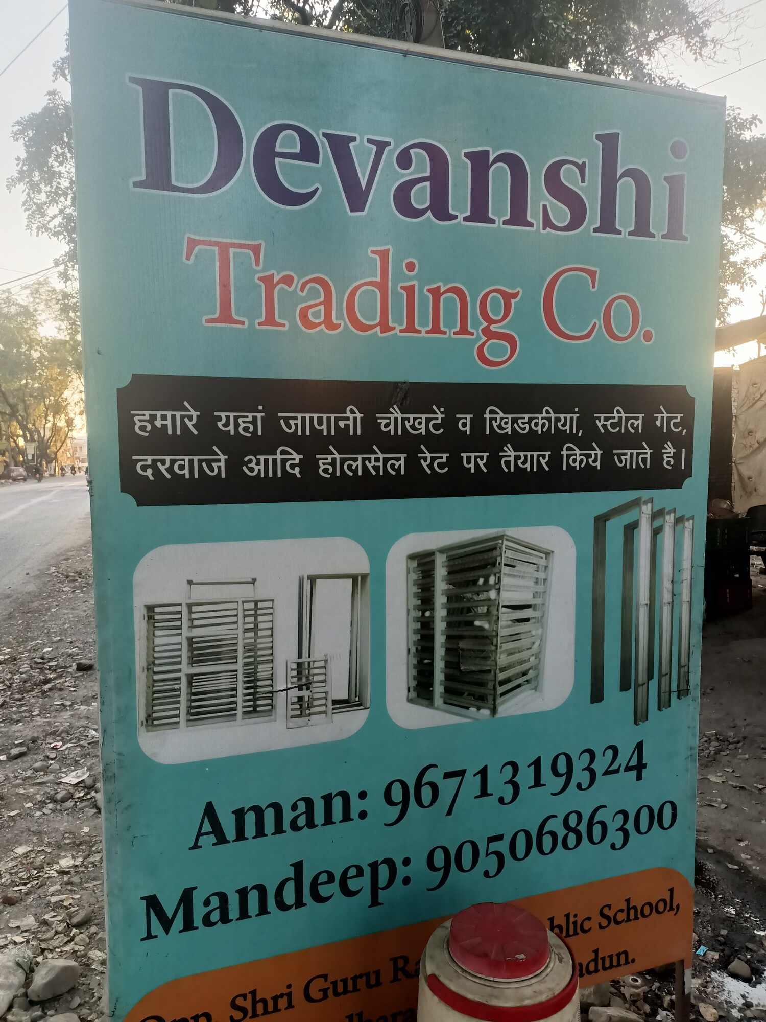 ☺️ ZARA SMILEY® ORIGINALS T-SHIRT SMILEY FACE Round neck T