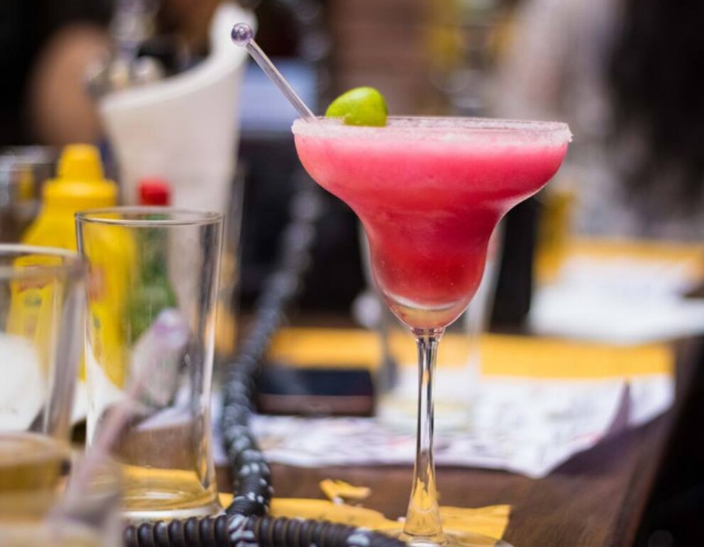 top-30-restaurants-bars-in-new-friends-colony-best-restaurant-food
